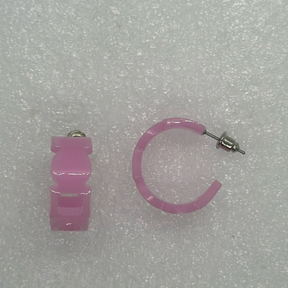 Cute Light Pink Interlocking Hoop Earrings - Y2K Style, Lightweight